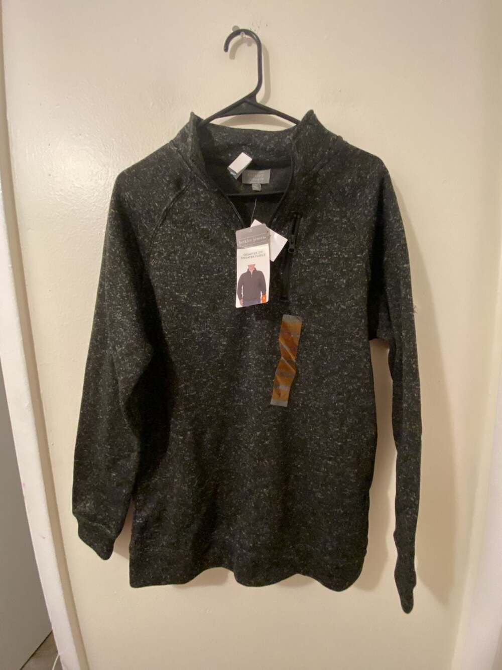 Berkley Jensen Men's Quarter Zip Sweater Fleece Pullover